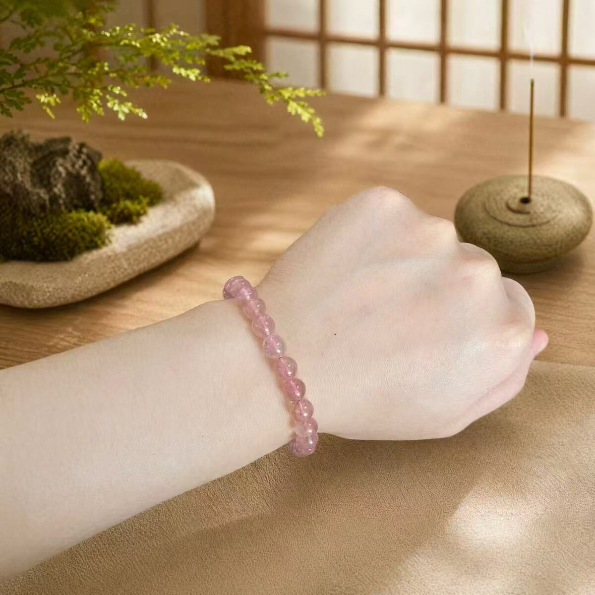 BR-026 strawberry quartz beaded bracelet photo 3